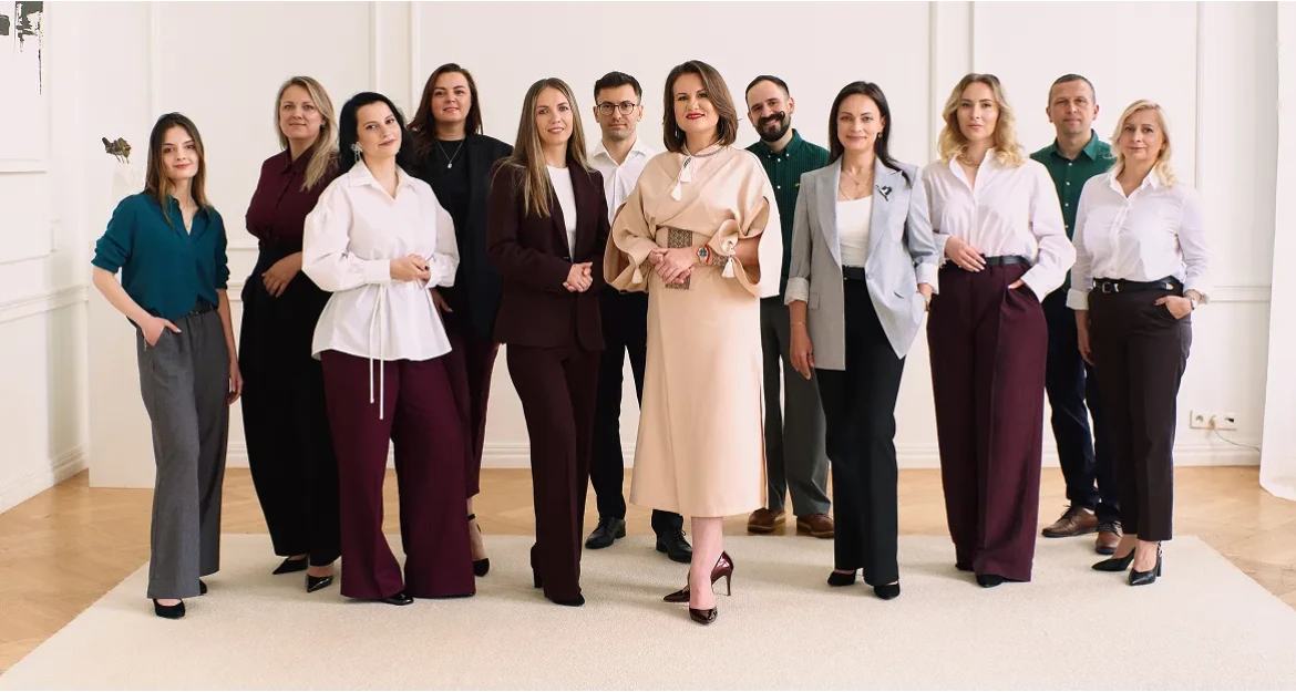 Expertise behind every transaction